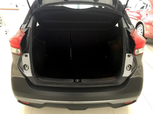 Nissan Capital Kicks Sense Mt