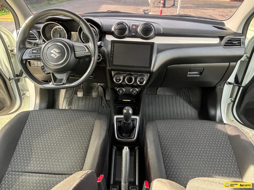 Suzuki Swift Hibrido 1.2cc Mt Aa 4x2