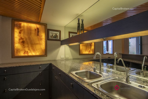 Casa De Lujo En Venta Villa Coral Zapopan Atlas Colomos