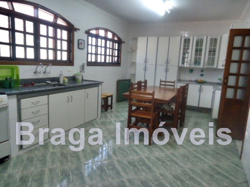 Imagem 9 de 14 de Chac.cond.fechado 2.129m²-4 Dorms(3suites) Muito Laser-linda