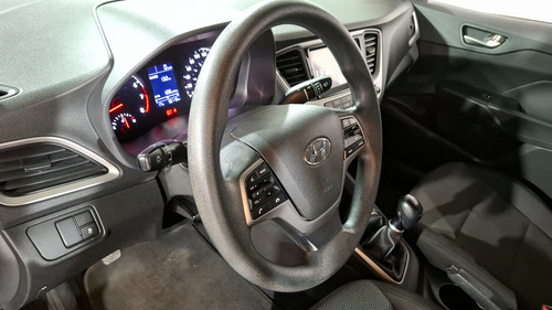 Hyundai Accent 1.6 GL MID