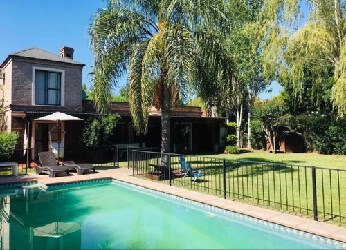 Casa 5 Amb. Barrio Las Condes, Pilar