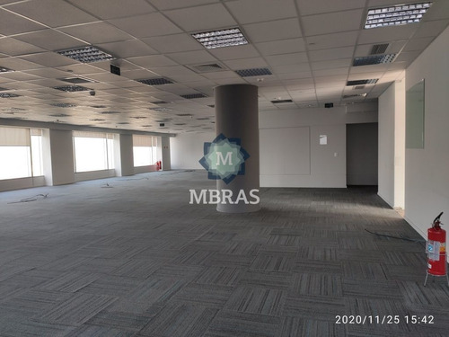 Imagem 3 de 15 de Oportunidade De Locação No E-tower Em Andar Alto Com Linda Vista - Mb10191