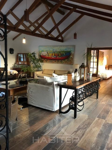 Buin Casona Estilo Chilena Condominio Hasparren