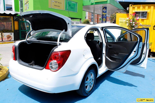 Imagen 12 de 25 de Chevrolet Sonic