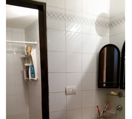 Imagen 8 de 14 de Ph Al Frente En Pb Tipo Casa!!! 4 Amb 2 Baños Patio/cochera. Cerca De Avenida