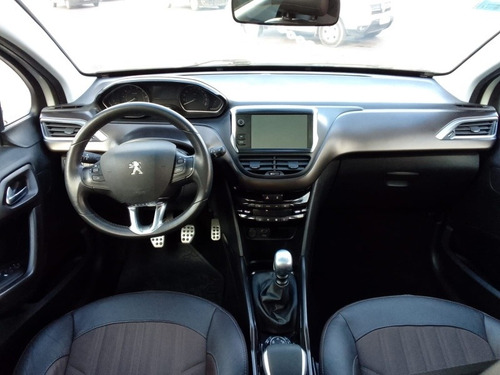 Imagen 9 de 15 de Peugeot 2008 Sport Thp