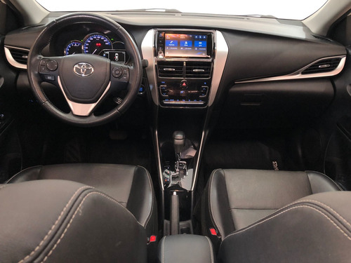 Imagem 8 de 9 de Toyota Yaris Sedan 1.5 Xls Cvt (flex)