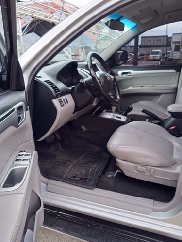 Mitsubishi Montero