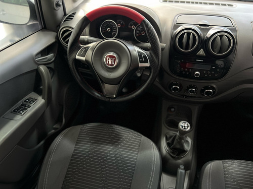 Fiat Palio 1.0 MPI ATTRACTIVE 8V FLEX 4P MANUAL