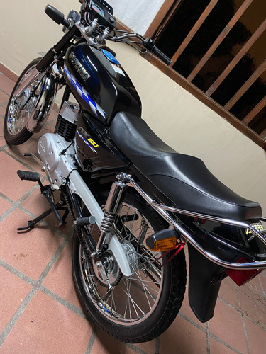 Suzuki Ax100