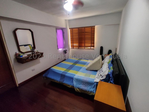 Ls Vende Pent House Los Samanes
