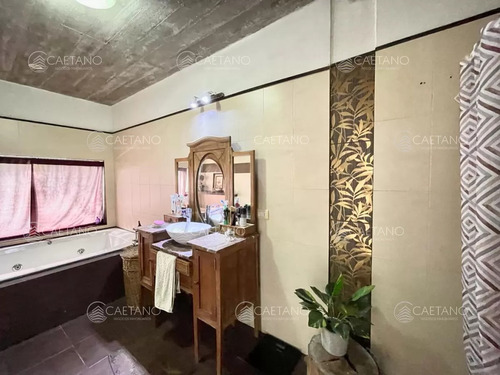 Venta Espectacular Casa 2 Dormitorios Con Piscina - La Fortuna