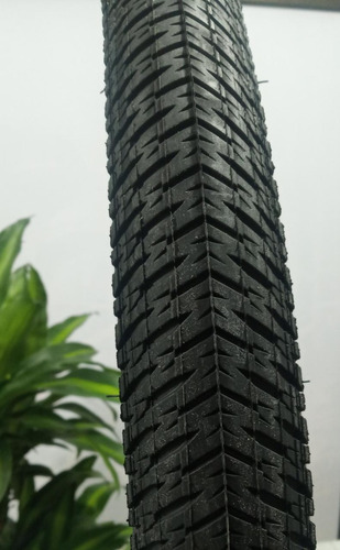 Imagen 4 de 8 de Llanta Maxxis Dth 26*2.30/talón Convencional/ Ciudad/asfalto