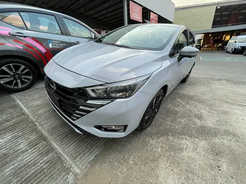 Nissan Versa 1.6 Exclusive Cvt