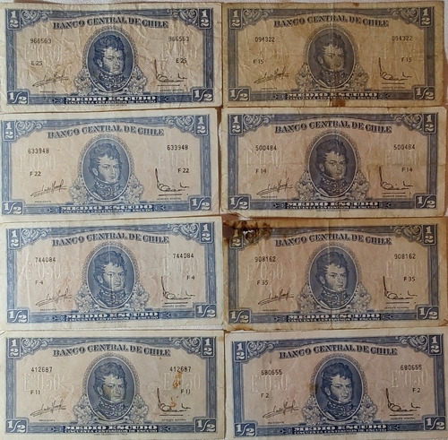 28 Billetes Chile  Medio Escudo  Tres Firmas (bb43