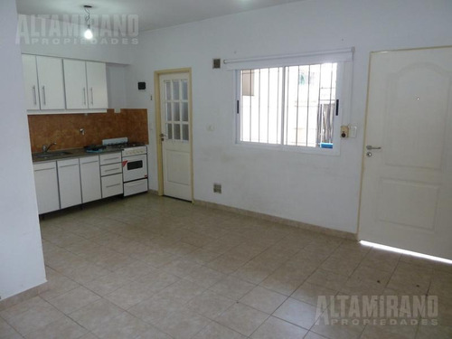 Imagen 4 de 8 de Departamento Tipo Ph 2 Amb Pb - Villa Ballester