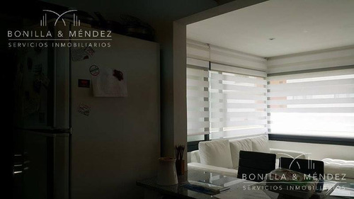 Torres Barcelona, Bloque Ii, 3 Dormitorios, Alquiler Anual, Gastos Comunes Incluidos