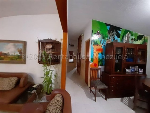 Imagen 4 de 20 de Julio Latouche Vende Casa La Esmeralda 22-7479 Jj35