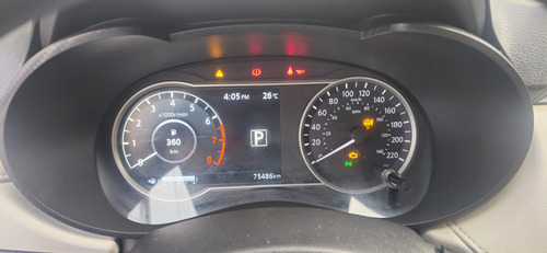 Nissan Versa 1.6 Advance