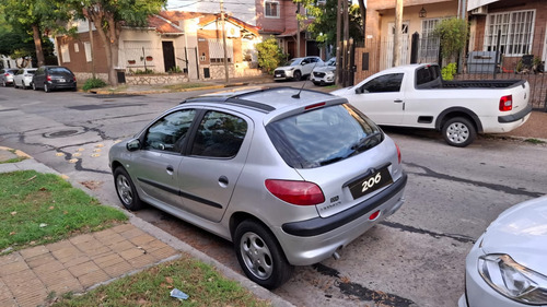 Peugeot 206 1.6 Xt Premium