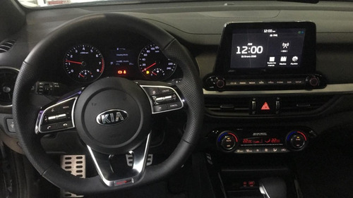 Kia Cerato 2.0 Sx At6 4 P