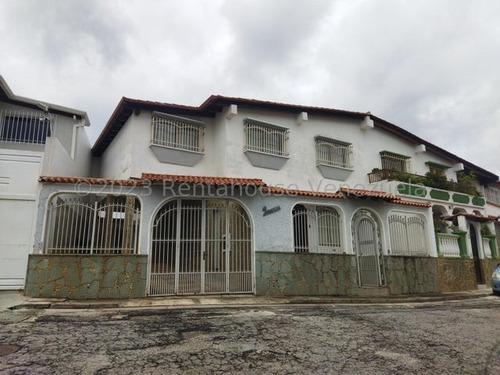Macaracuay , Venta De Casa 24-8684 Jp