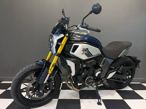 Cfmoto 700 Scrambler No Ducati Sixty2 400 Icon 800 Royal