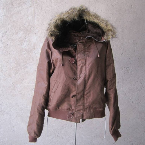 Wet Seal Chamarra Bomber Café Gorro Med Satinada (Usado)