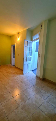 Ph , 2 Amb Con Patio, Reciclado A Nuevo , Oportunidad Ideal Inversor!!