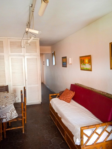 Imagen 14 de 17 de Apartamento En Venta De 1 Dormitorio C/ Cochera En Playa Mansa