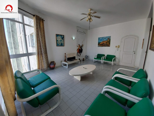 Imagem 4 de 17 de Apartamento Amplo Com Ótima Disposição Frente Praia Das Pitangueiras - Ap05794 - 69300538