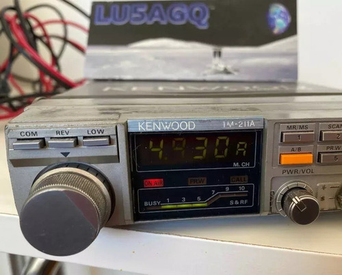 Imagen 2 de 6 de Tranceptor Móvil Kenwood Tm-211