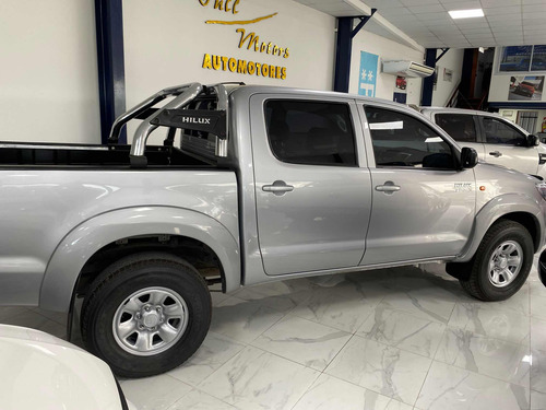 Toyota Hilux 3.0 Cd Sr 171cv 4x2 - B3