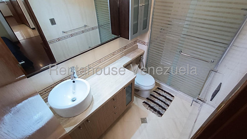 Apartamento En Venta En Lomas De Prados Del Este