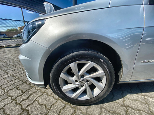 Volkswagen Voyage 1.6 Highline Mt