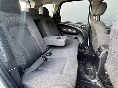 Dongfeng JOYEAR X3 1.6 LUXURY