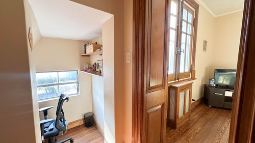 Venta Casa 7 Ambientes Estilo Alemán Pileta Martínez