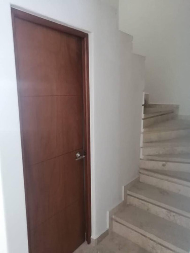 Imagen 4 de 6 de Tu Casa En Loma De Costa Azul. Jp.