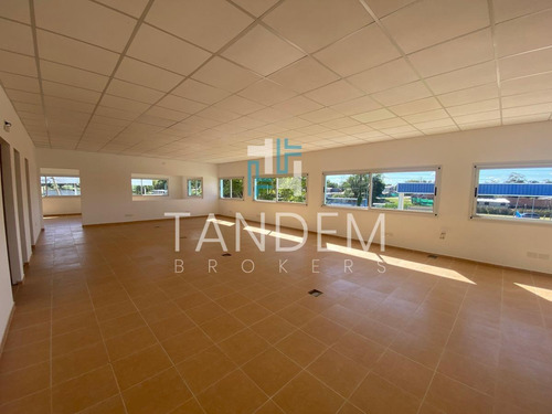 Imagen 6 de 12 de Excelente Nave Industrial-logistica Aaa A Estrenar En Zona Industrial A Mts Del Ramal Escobar!