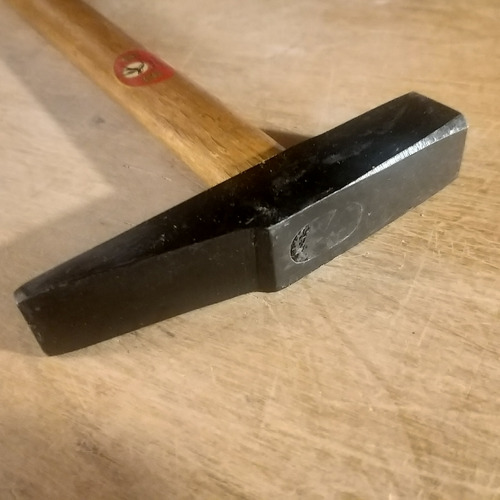 Martillo Flying Swallow Tipo Carpintero Mediano 250 Mm (10)