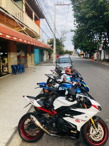 Triumph Daytona 675r