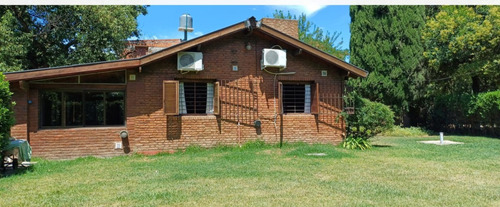 Casa Tres Ambientes Con Quincho Y Pileta