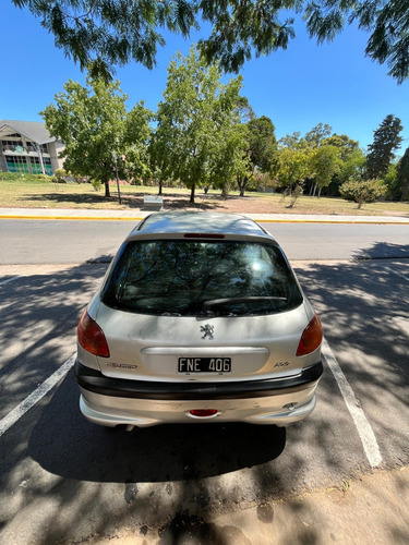 Peugeot 206 1.4 Xr Confort