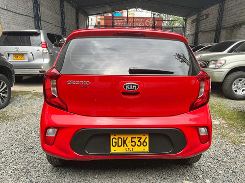 Imagen 5 de 13 de Kia Picanto Vibrant 2019 1.250