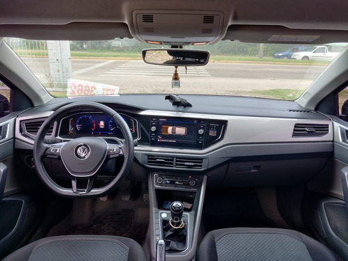 Volkswagen Polo 1.6msi Highline Mt