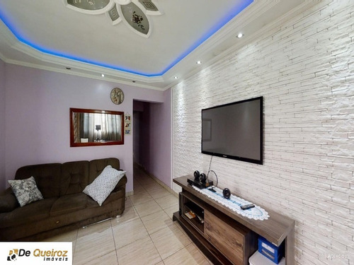 Imagem 4 de 20 de Casa Que Conta Com 90m2 De Área Construída. A Casa Possui Um Living Aconchegante, Com Belos Acabamentos, Principalmente No Teto. O Living Leva Ao Prim - A13930 - 69801408