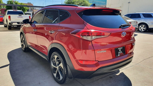 Imagen 6 de 10 de Hyundai Tucson Limited Tech 2017