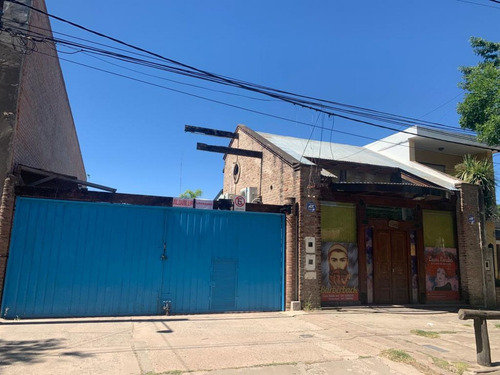 Imagen 2 de 7 de Venta Terreno En El Centro De Funes!