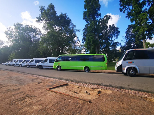 Remises Micro Traslados Fiestas Aeropuerto Minibuses Omnibus